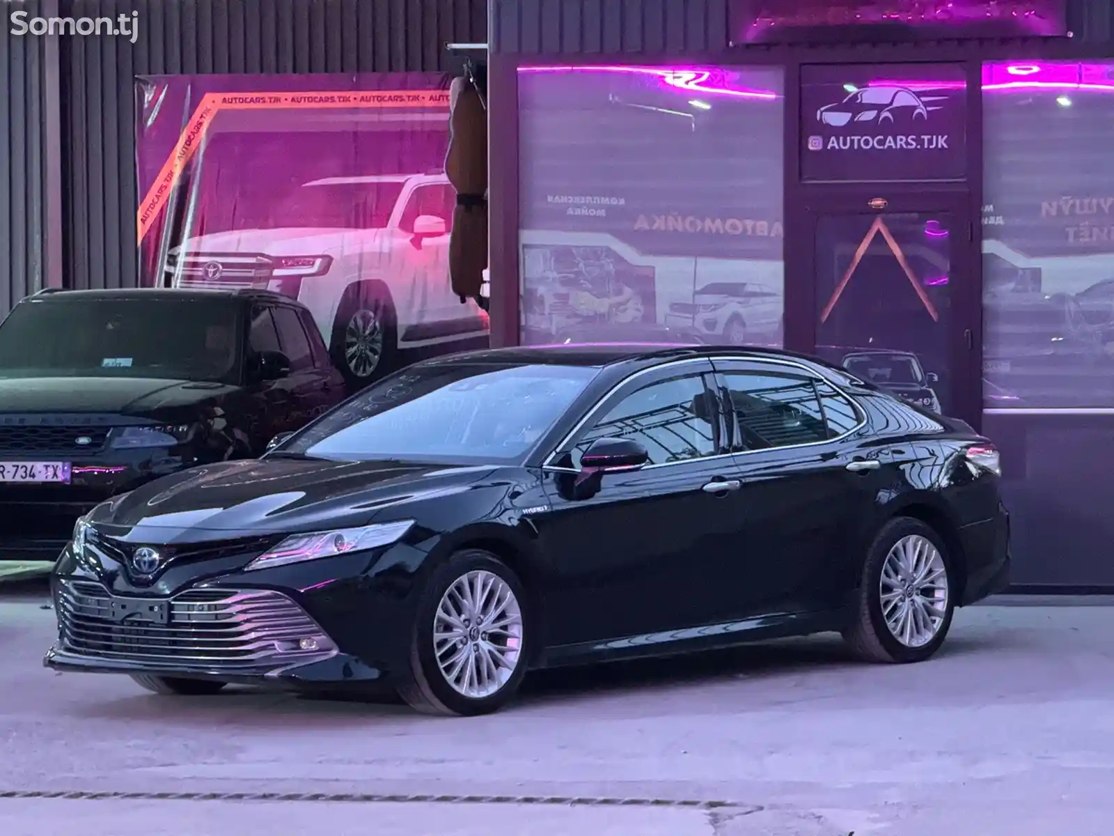 Toyota Camry, 2018-6