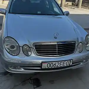 Mercedes-Benz E class, 2003