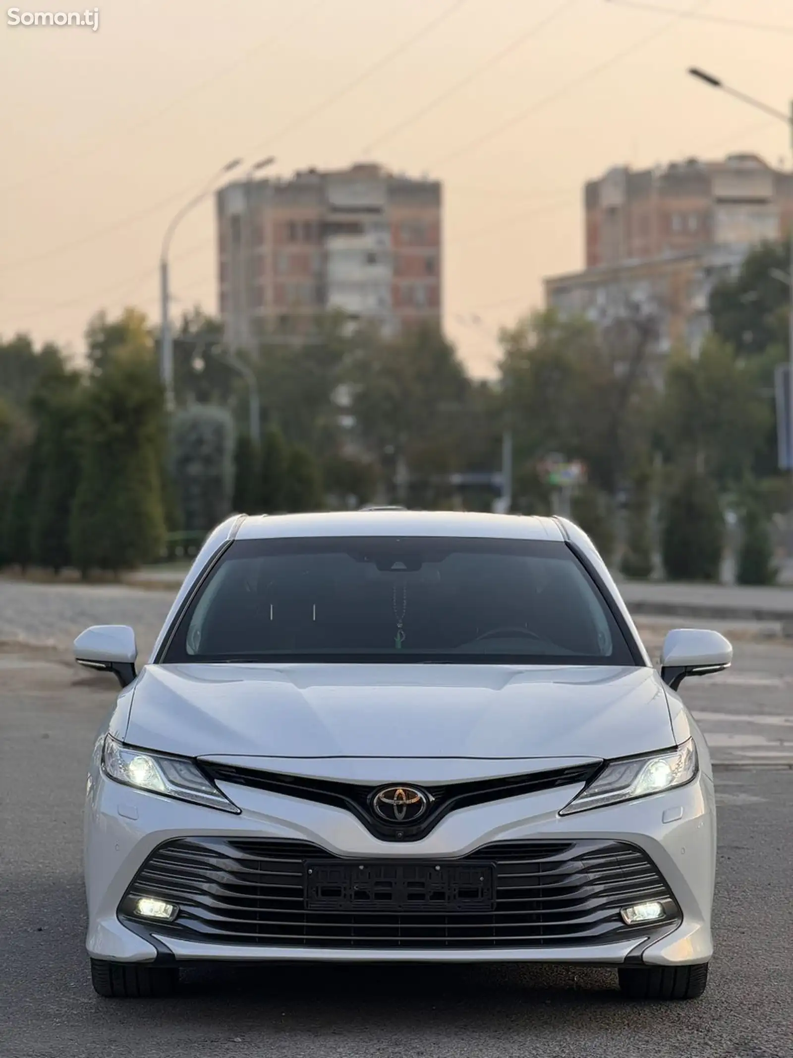 Toyota Camry, 2021-3