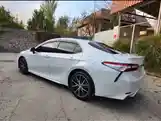 Toyota Camry, 2018-5