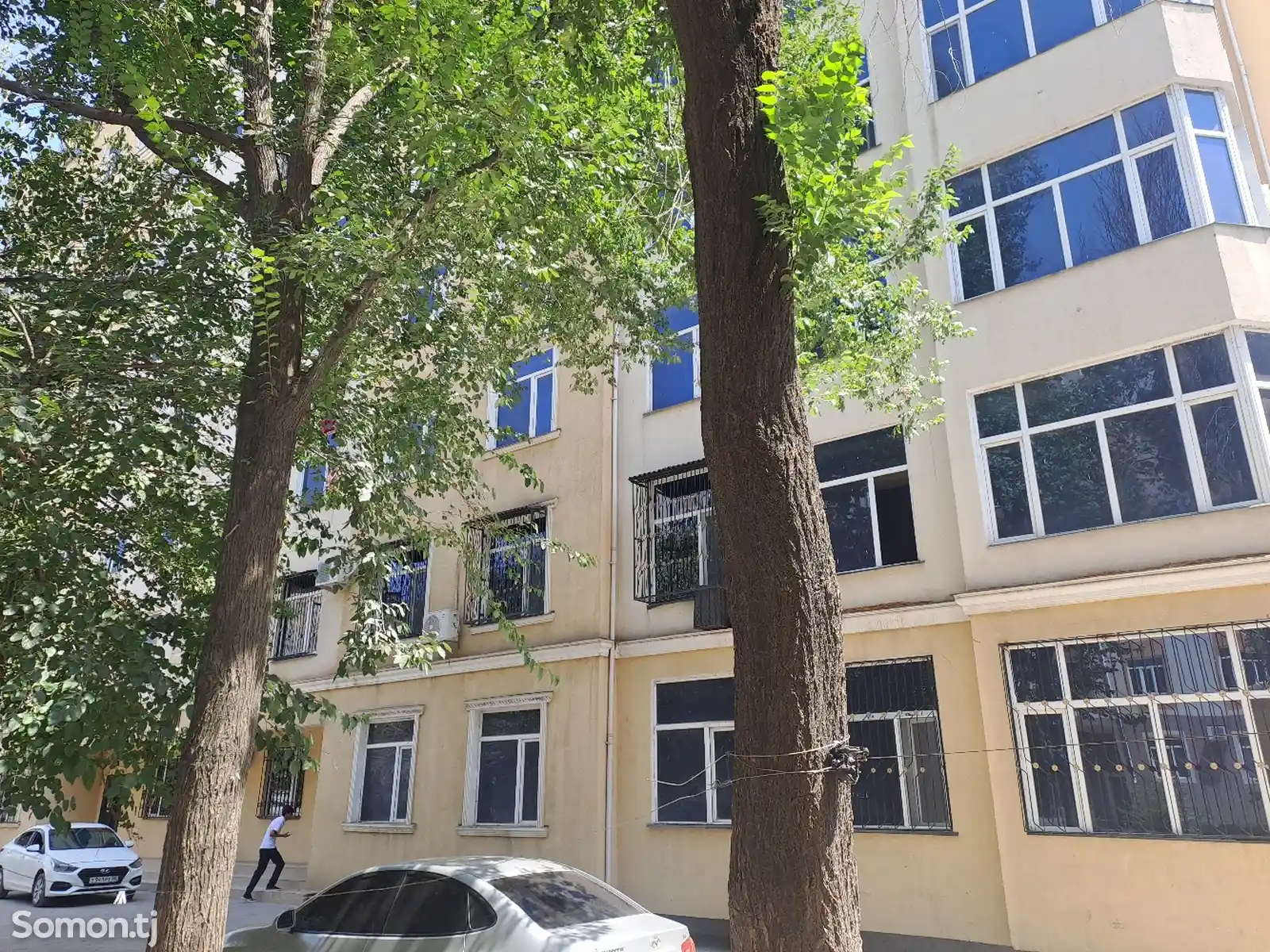 3-комн. квартира, 1 этаж, 75 м², 4мкр-3