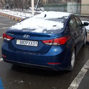 Hyundai Elantra, 2016