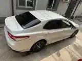 Toyota Camry, 2018-5