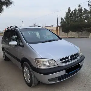 Opel Zafira, 2000