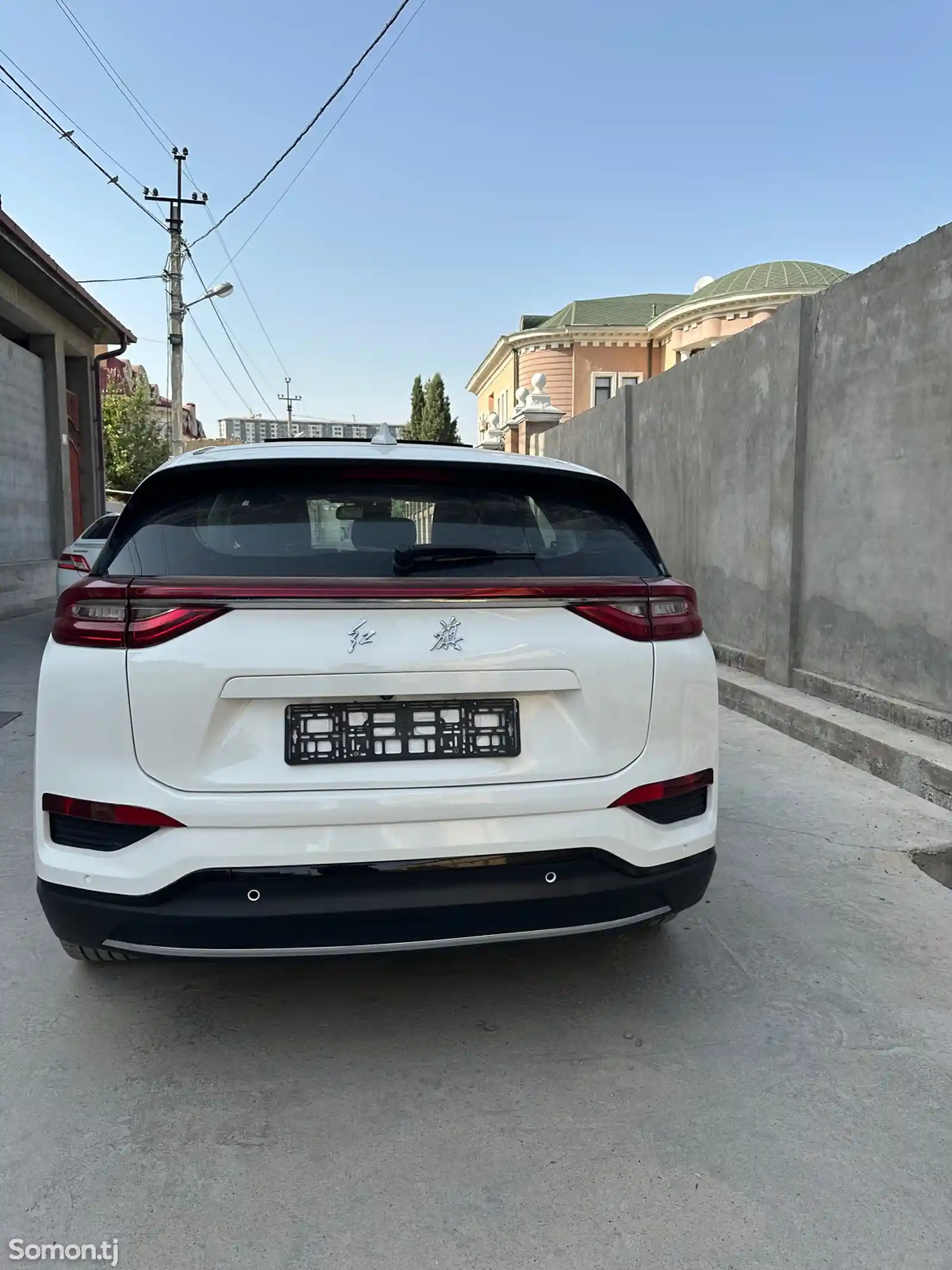 Hongqi E-HS3, 2019-4