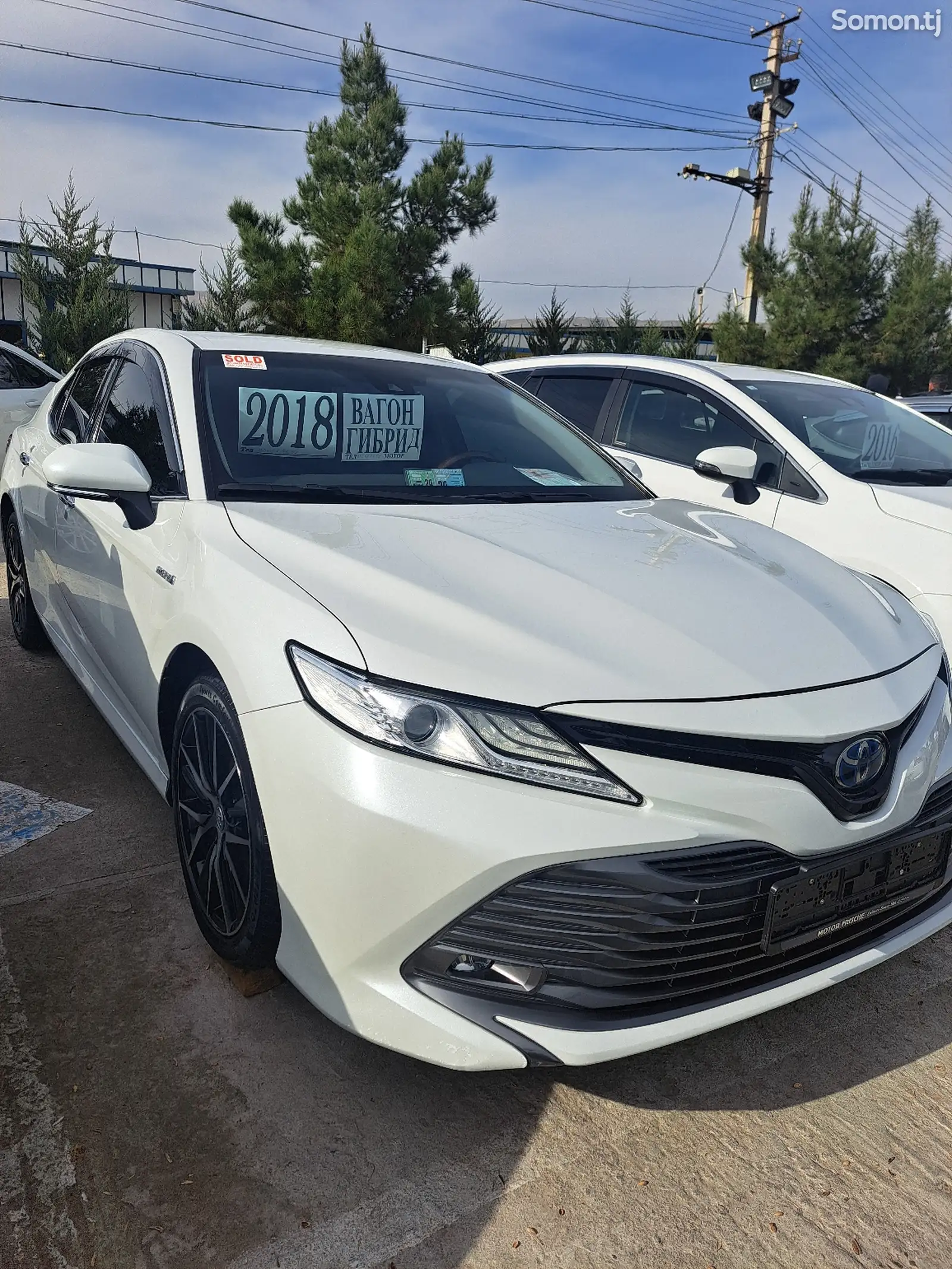 Toyota Camry, 2018-1