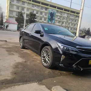 Toyota Camry, 2016