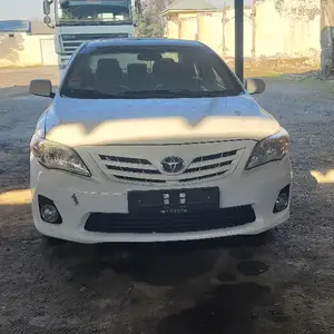 Toyota Corolla, 2011