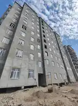 2-комн. квартира, 6 этаж, 68 м², Ленский район-3