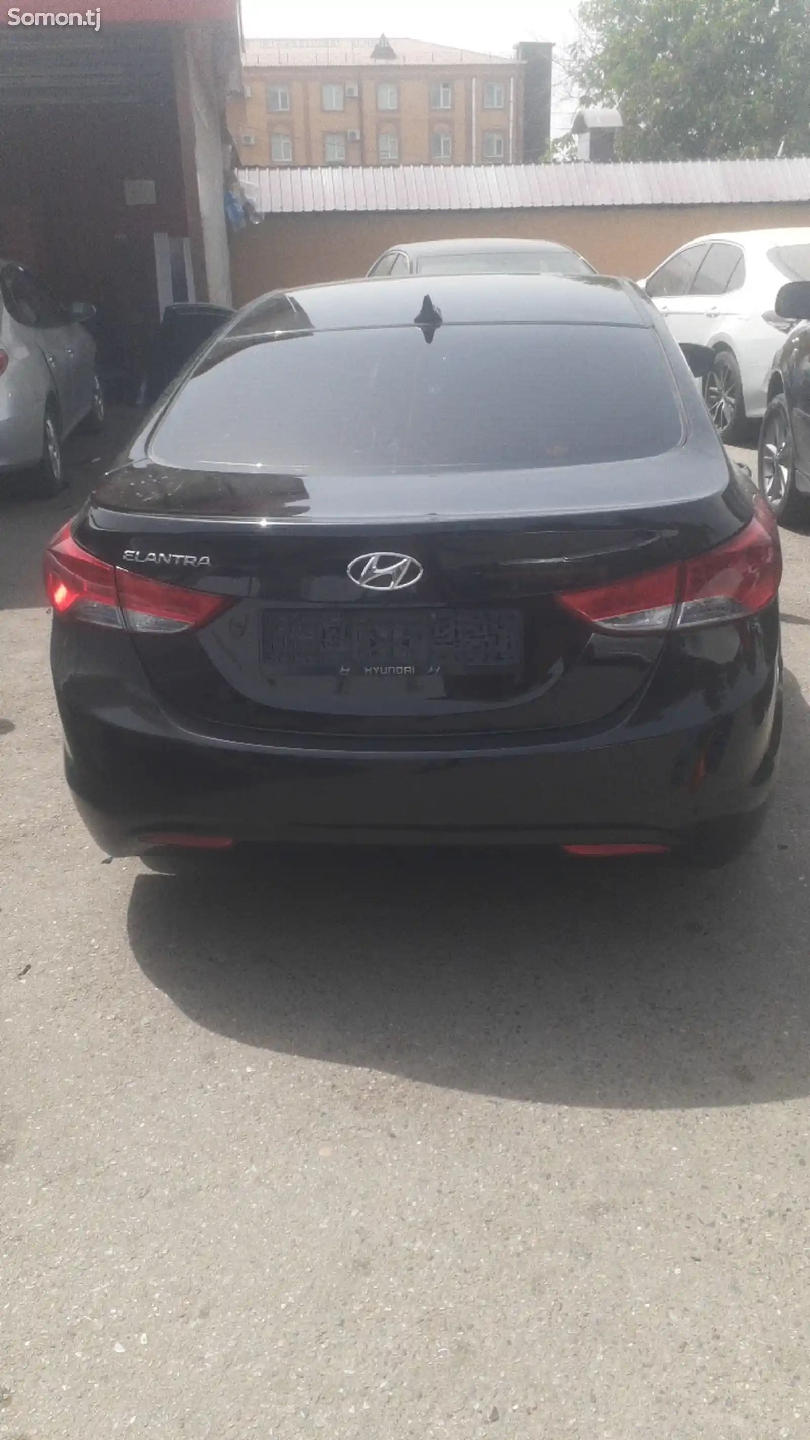 Hyundai Elantra, 2011-5