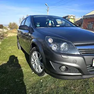 Opel Astra H, 2009