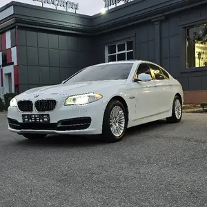 BMW 5 series, 2013