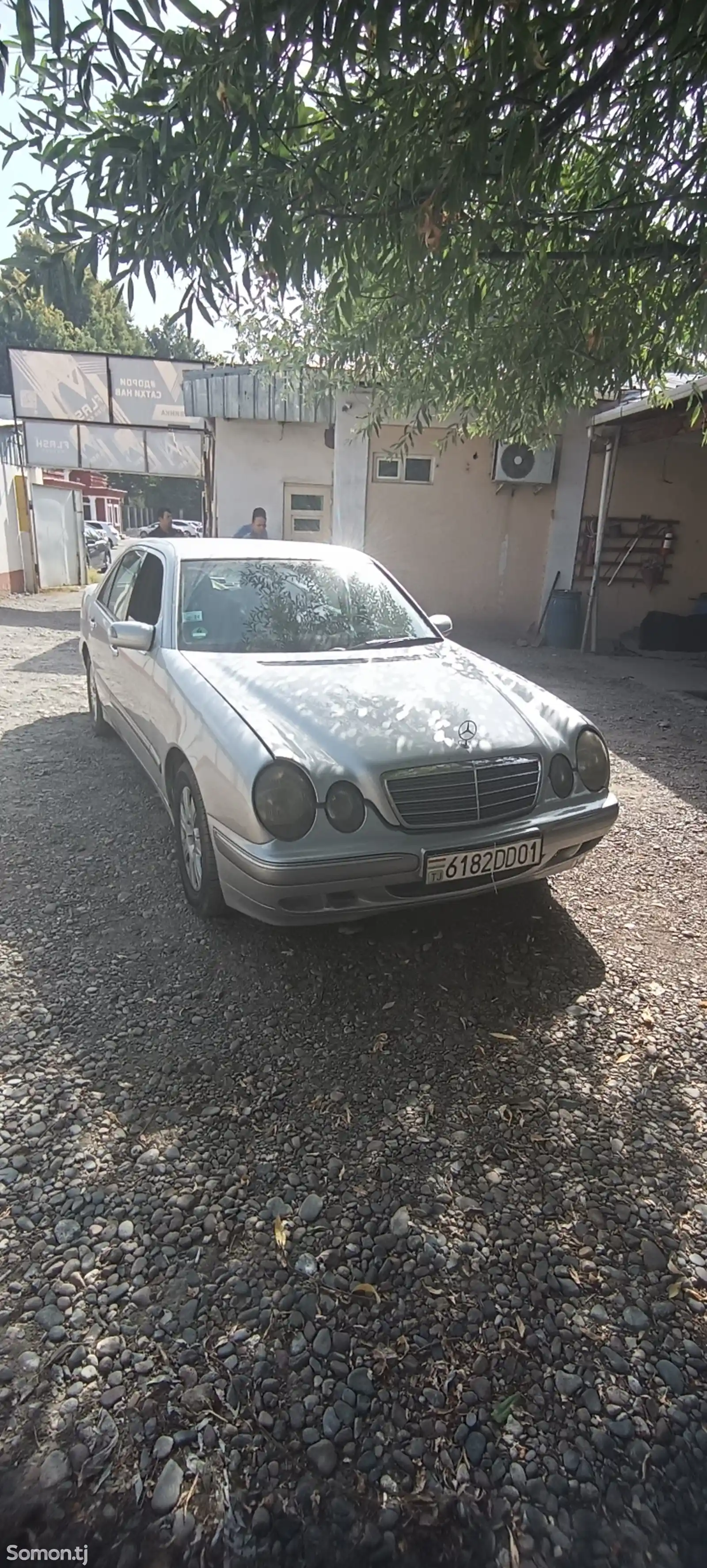 Mercedes-Benz E class, 2000-2