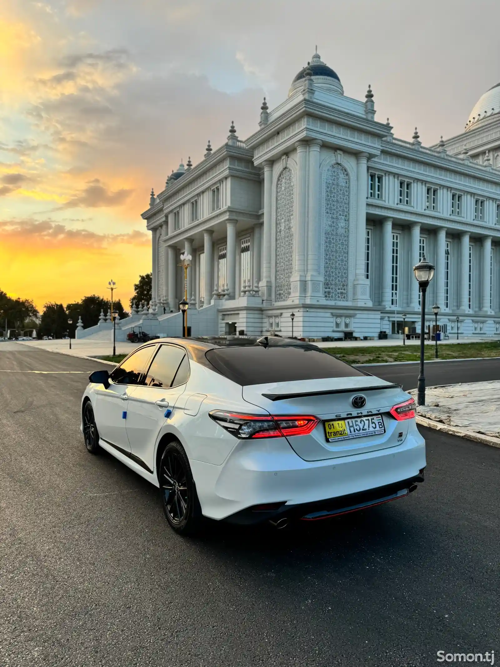 Toyota Camry, 2022-7