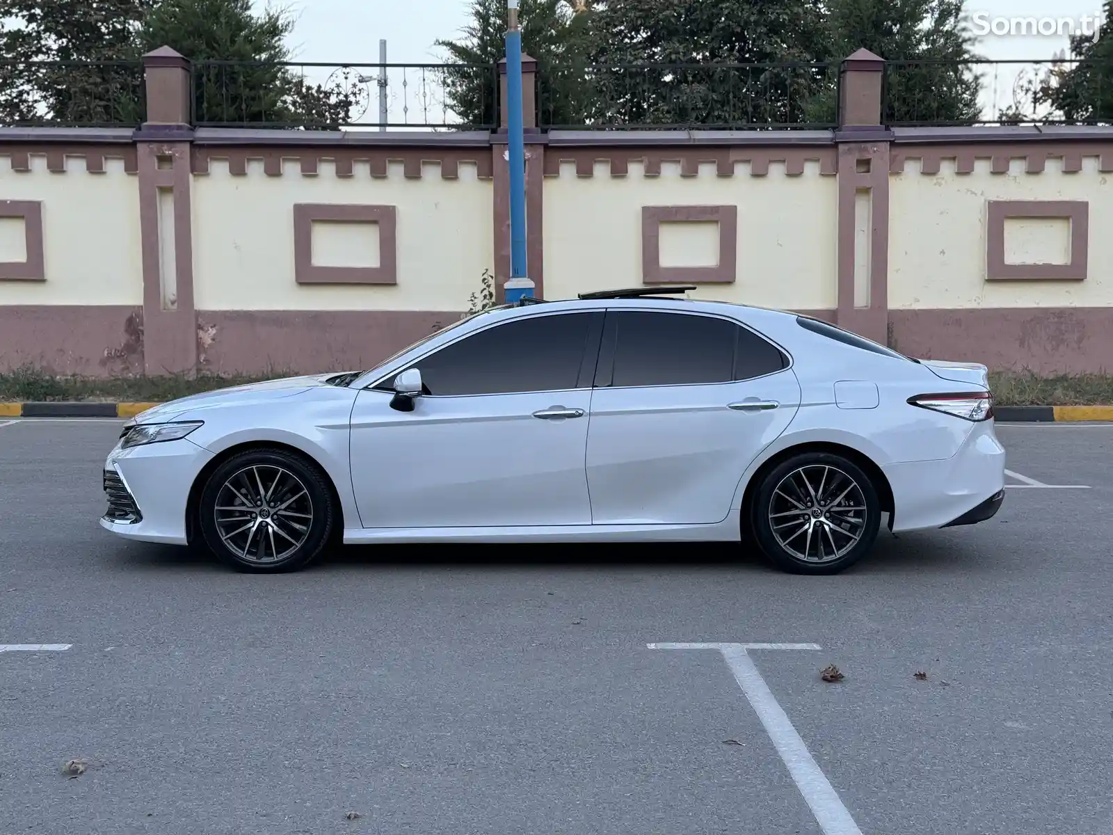 Toyota Camry, 2018-5