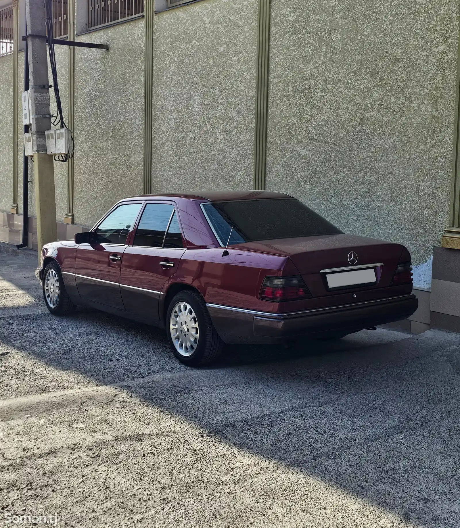 Mercedes-Benz W124, 1992-3