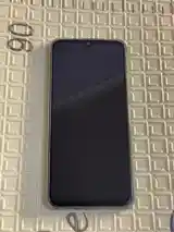 Huawei nova Y61 128/4 GB-10