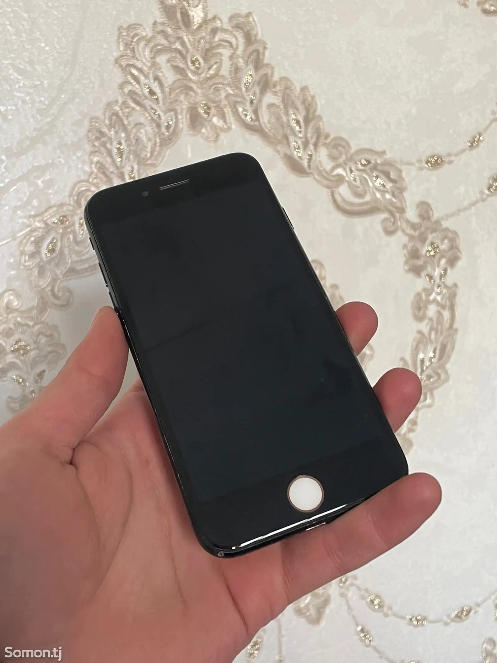 Apple iPhone 8, 64 gb, Space Grey на запчасти-1