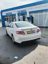 Toyota Camry, 2010-8