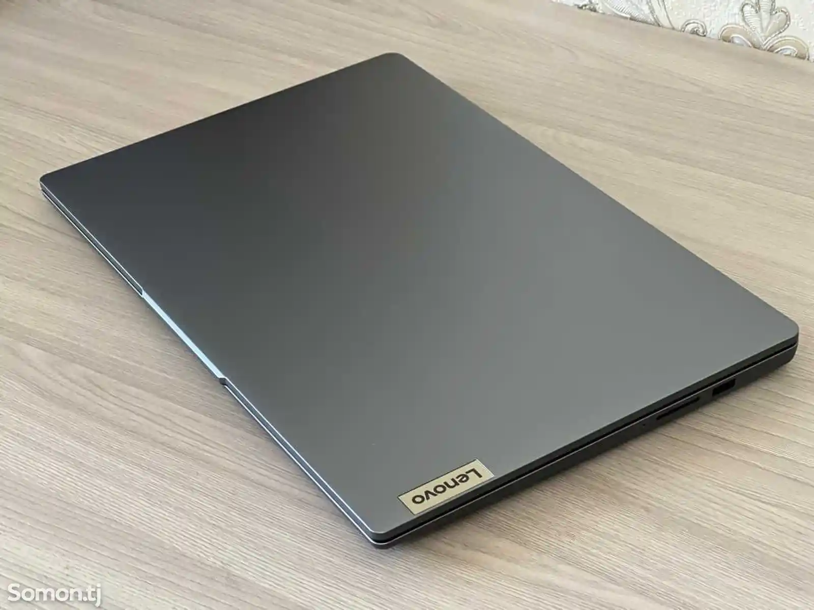 Ноутбук Lenovo Ideapad Slim i3-13gen 4GB/256-6