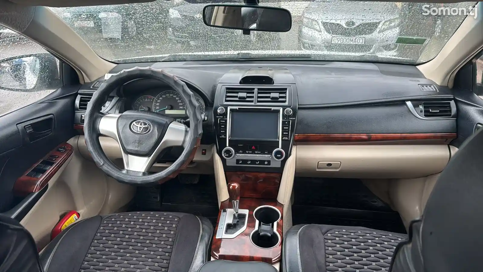 Toyota Camry, 2012-10