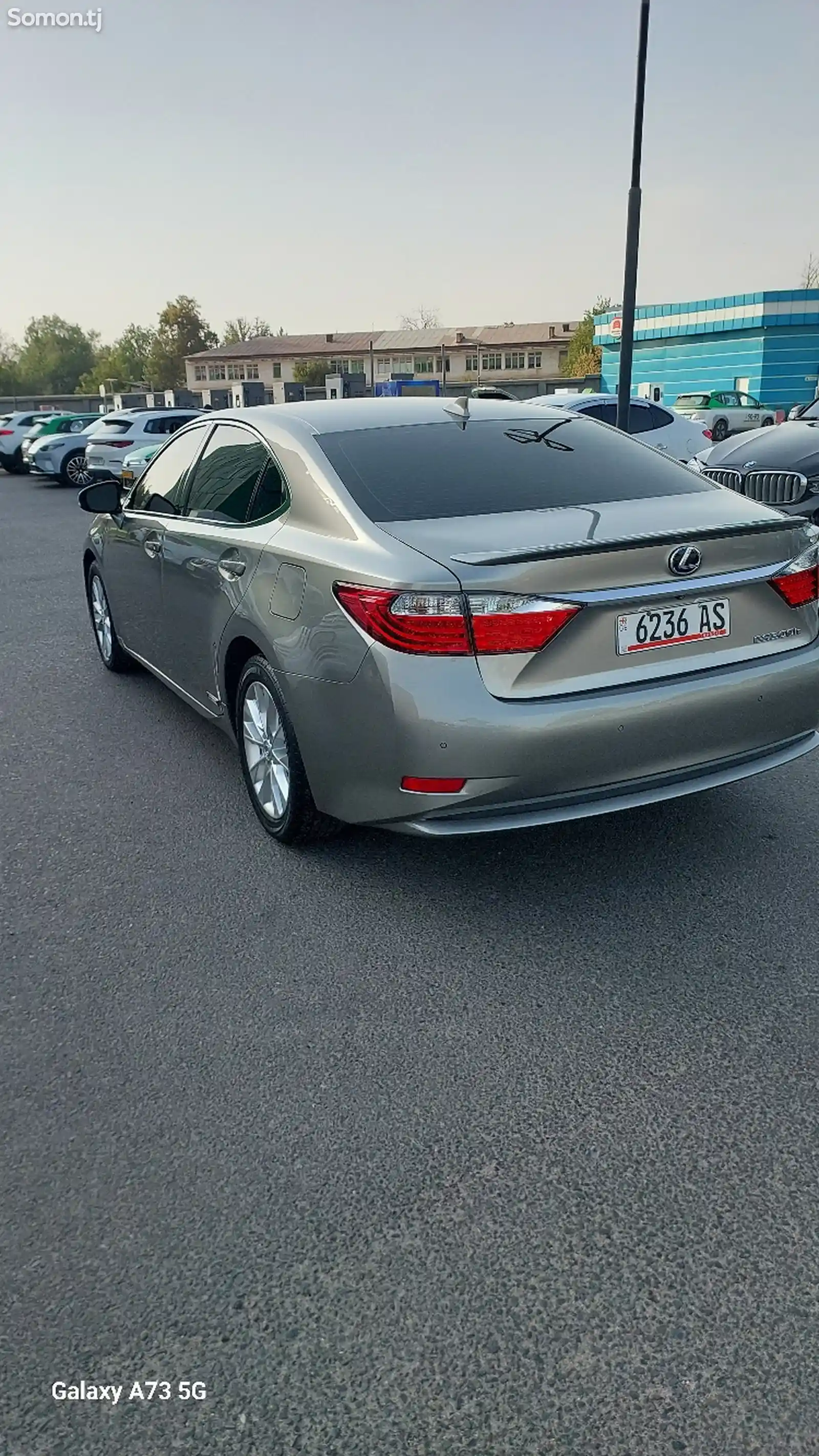 Lexus ES series, 2015-4