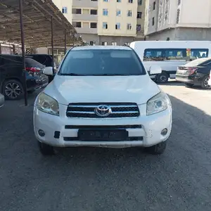 Toyota RAV 4, 2008