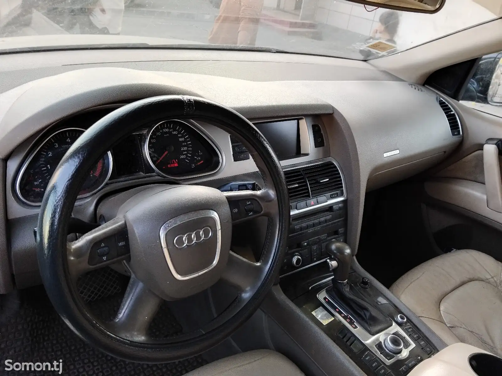 Audi Q7, 2005-6