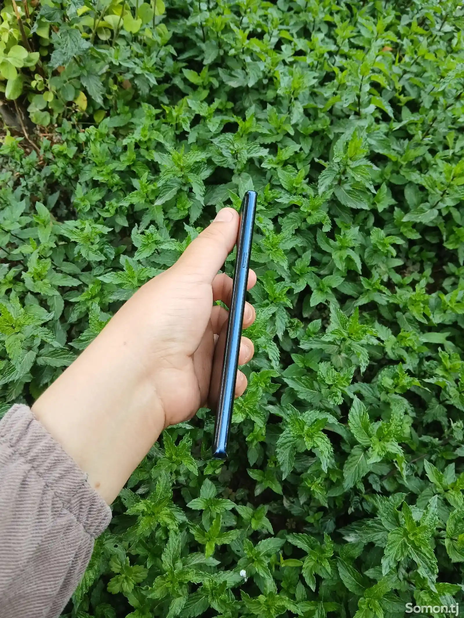 Samsung Galaxy Note 9-3