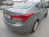 Hyundai Elantra, 2012-12