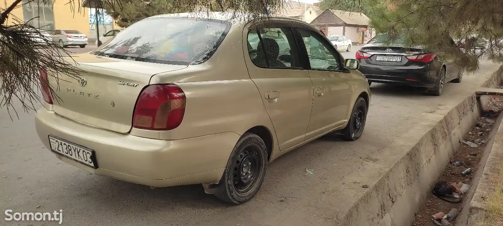 Toyota Platz, 2001-4