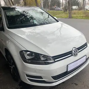 Volkswagen Golf, 2014