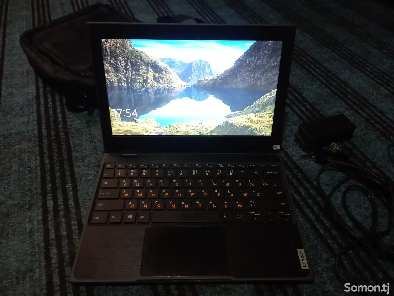 Нетбук Lenovo-3