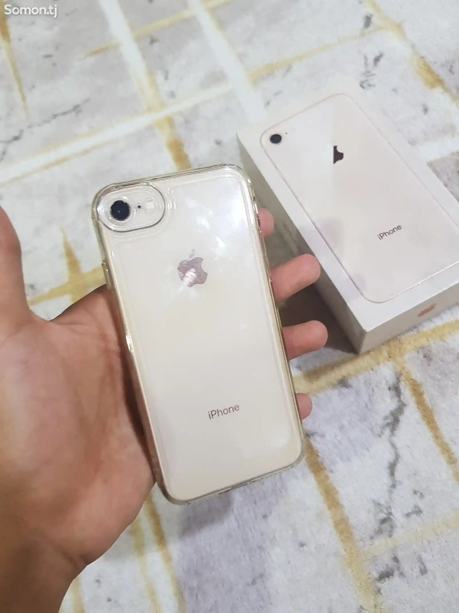 Apple iPhone 8, 64 gb, Gold-7