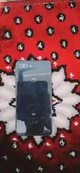 Xiaomi Mi 8 Lite-4