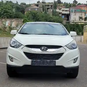 Hyundai Tucson, 2011