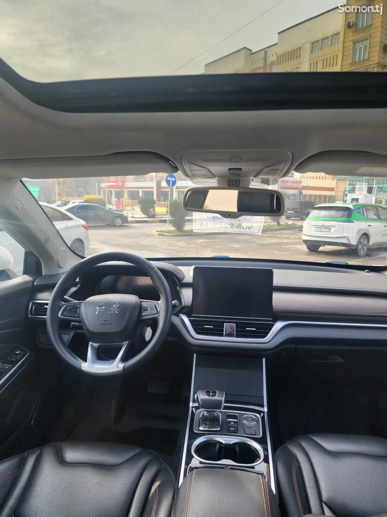 Hongqi HS3, 2019-1