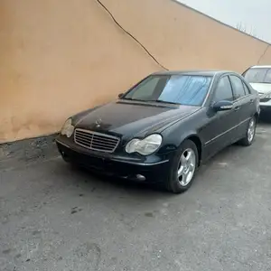 Mercedes-Benz C class, 2001