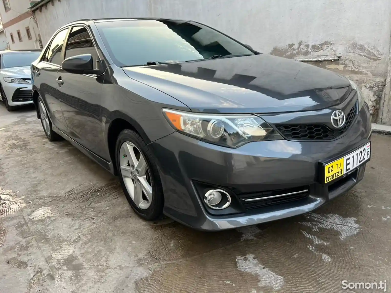 Toyota Camry, 2013-10