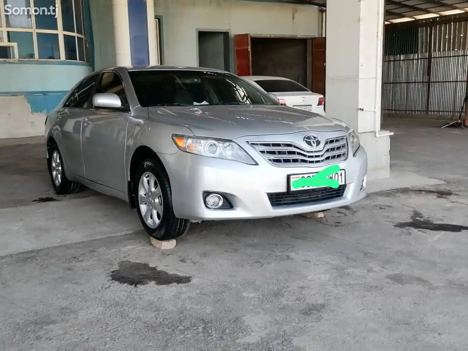 Toyota Camry, 2010-3