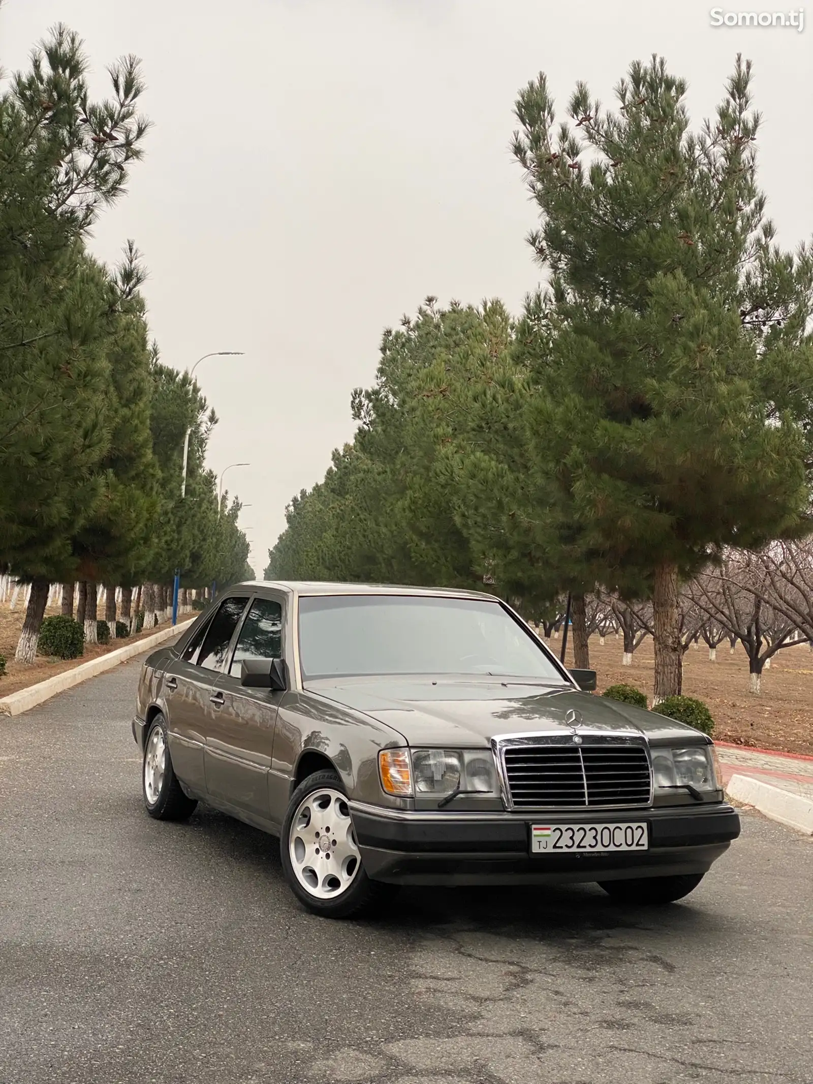 Mercedes-Benz W124, 1992-1