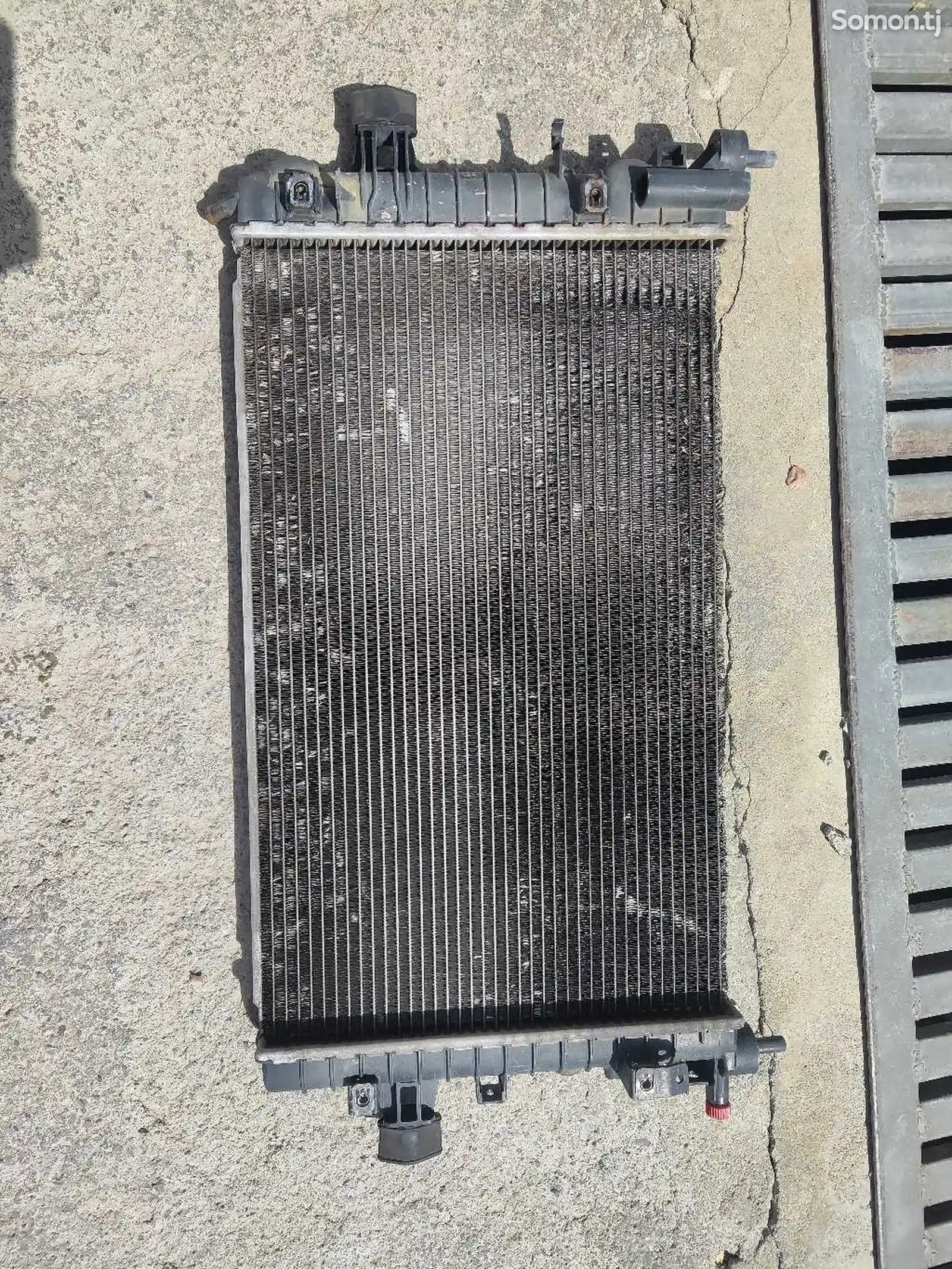 Радиатор охлаждения от Opel Astra H 1.6-2