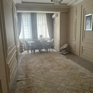 2-комн. квартира, 18 этаж, 65 м², Фирдавси