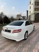 Toyota Camry, 2010-8