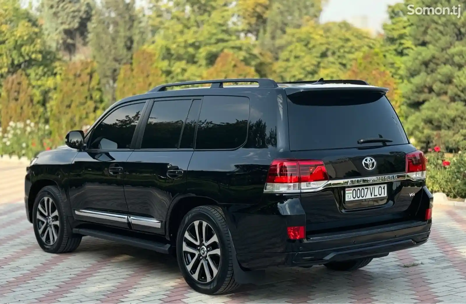 Toyota Land Cruiser, 2015-4