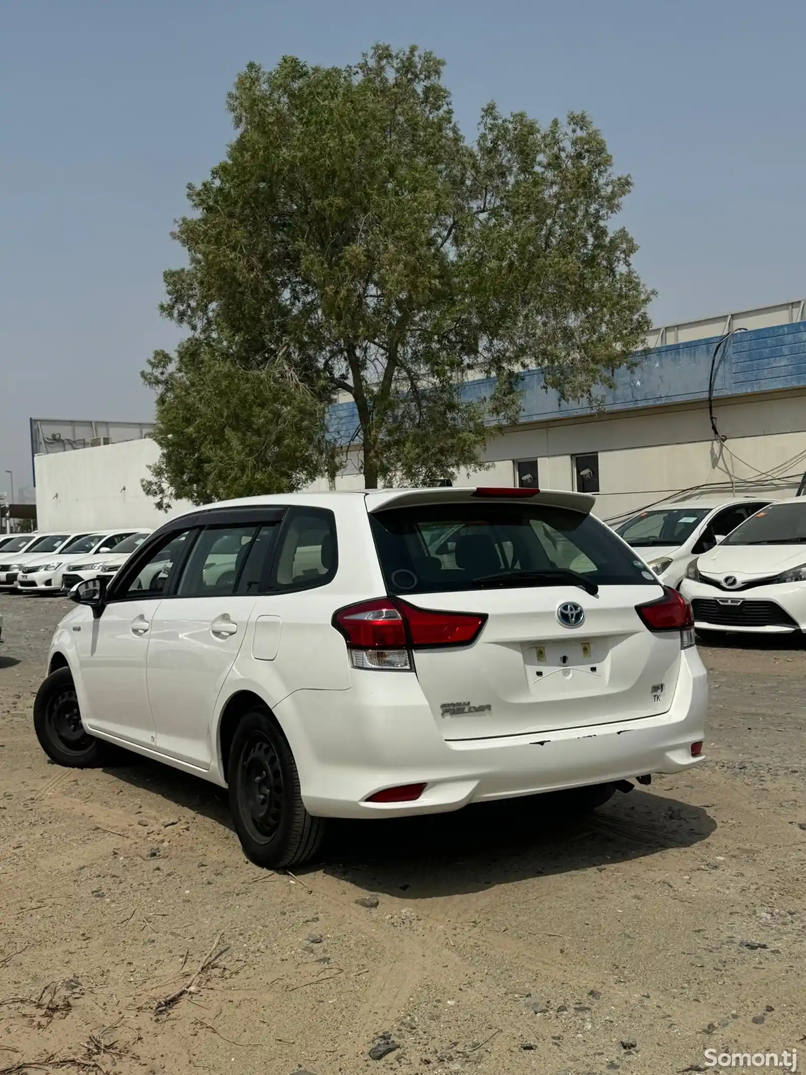 Toyota Fielder, 2015-5