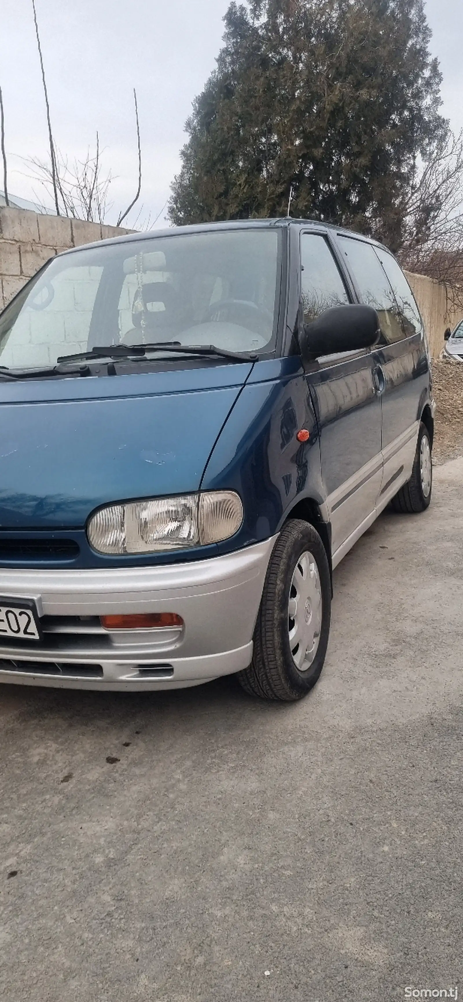 Nissan Serena, 1996-1