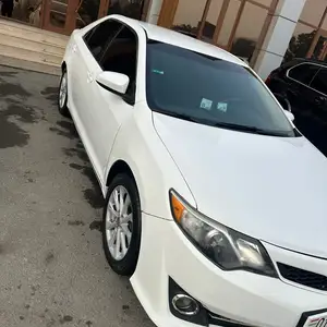 Toyota Camry, 2013