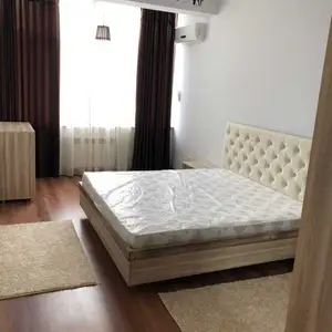 3-комн. квартира, 3 этаж, 100м², дар Домпечат