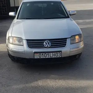 Volkswagen Passat, 2003